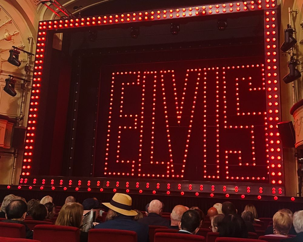 Elvis Musical Melbourne ()