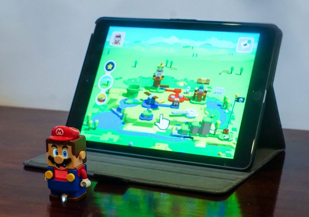 Lego Mario app