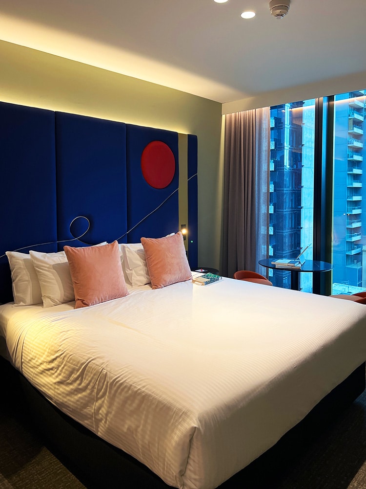 Quincy Hotel Melbourne Rooms px